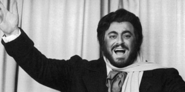 Luciano Pavarotti vigo galicia opera musica mayeusis conservatorio luces navidad superior pontevedra